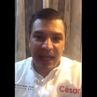 Ultiman a balazos a exedil de Apatzingán en una estética