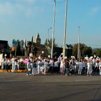 Vecinos de Naucalpan salen a las calles al grito de '¡No más secuestros!”