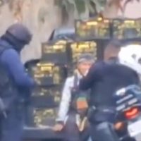 Policías de Morelos son investigados por venta de arma a un civil en Cuernavaca (Video)