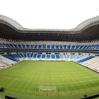 Nuevo León avala que estadios, antros y bares reabran con aforo limitado