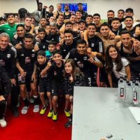 El poderoso Riestra le ganó a Instituto y sigue como líder de la Zona B