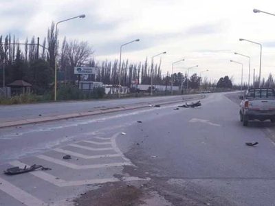 Accidente fatal en Cipolletti: dos jóvenes perdieron la vida