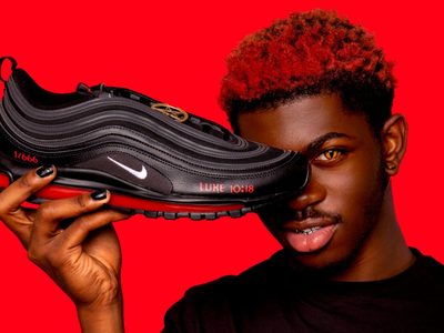 Nike demanda a una empresa por fabricar zapatos en honor al Diablo