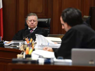 La Corte suspende Ley de Remuneraciones para Banxico