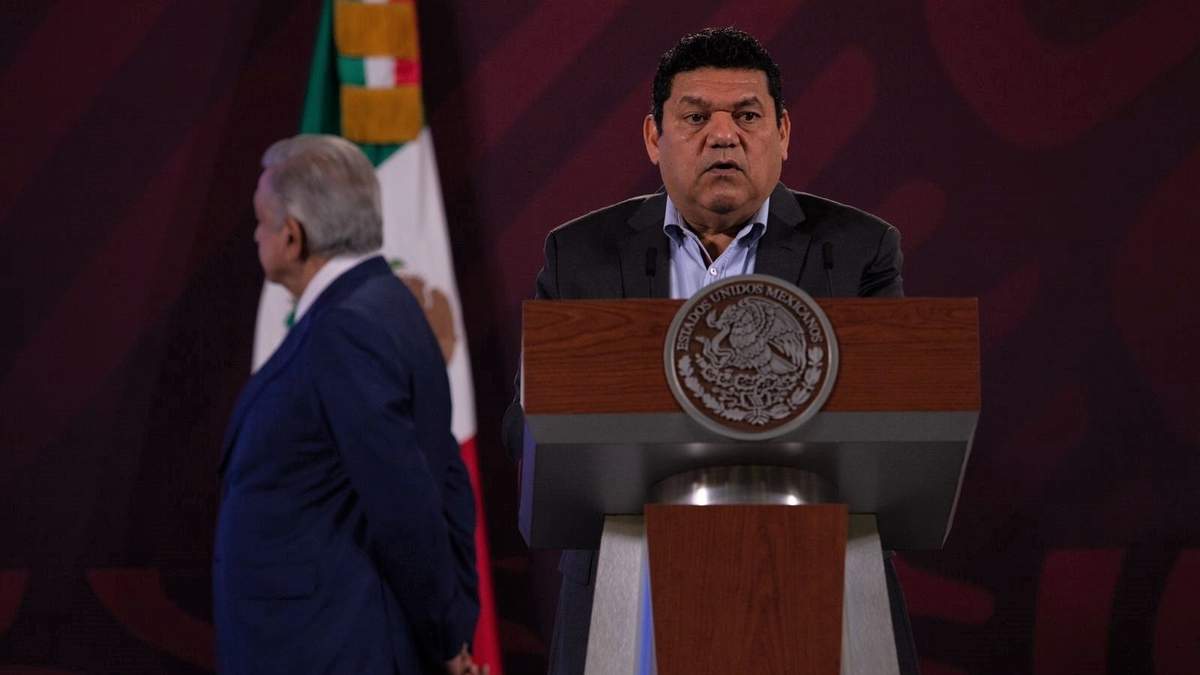 Javier May, director general de Fonatur en la conferencia mañanera del 16 de febrero de 2023