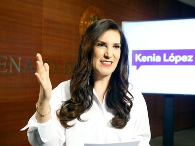 Kenia López Rabadán solicita licencia indefinida al Senado