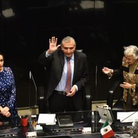Titular de Segob dice a oposición que "el país no se merece un clima de crispación"