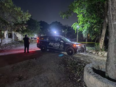 Ataques en Playa del Carmen dejan saldo de una pareja ejecutada y un hombre herido