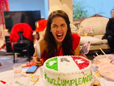 Influencer celebra su cumpleaños con temática del PRI, se viraliza... y hasta Meade la felicita
