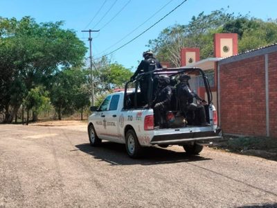 Profesor de primaria golpea a su expareja y a su hija de 5 años en Chilpancingo