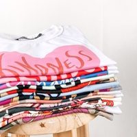 Dejá como nueva las estampas agrietadas de tus remeras con este sencillo y efectivo truco