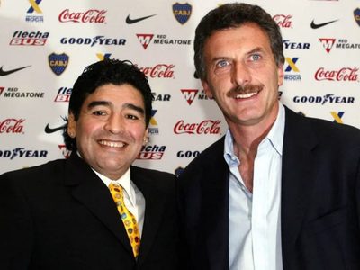 Macri le dedicó un tuit a Maradona y le llovieron los insultos