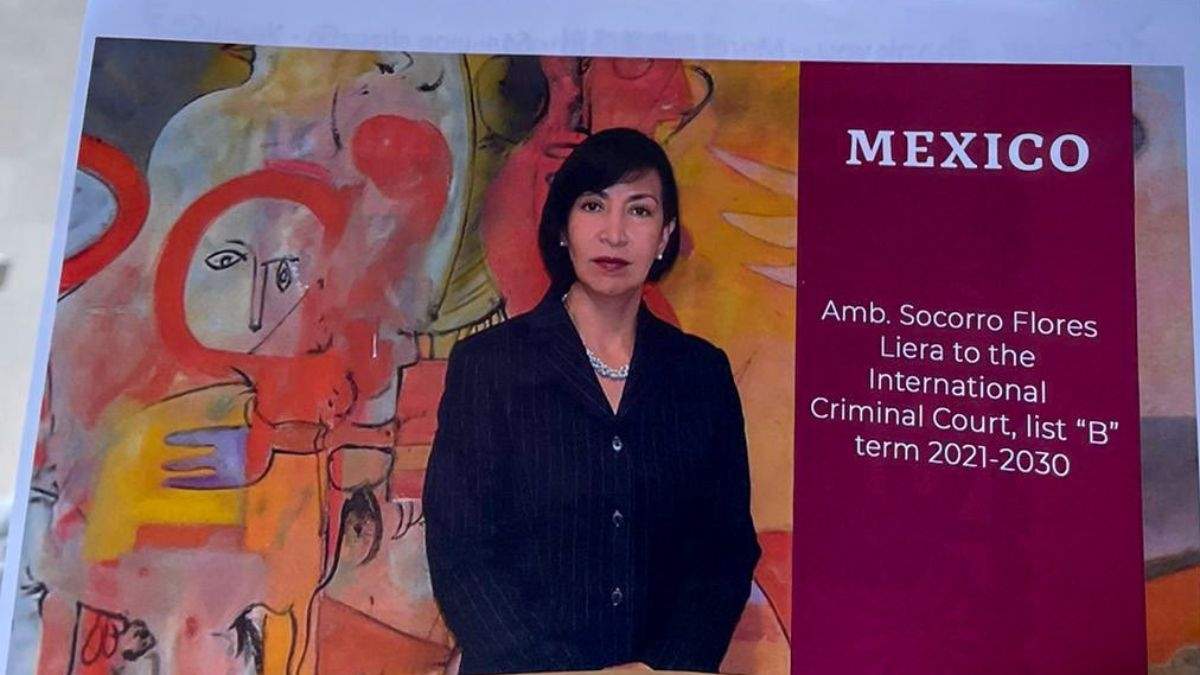 La embajadora Socorro Flores Liera
