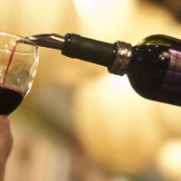 Evalúan la manera de mejorar la exportación de vinos argentinos a Japón