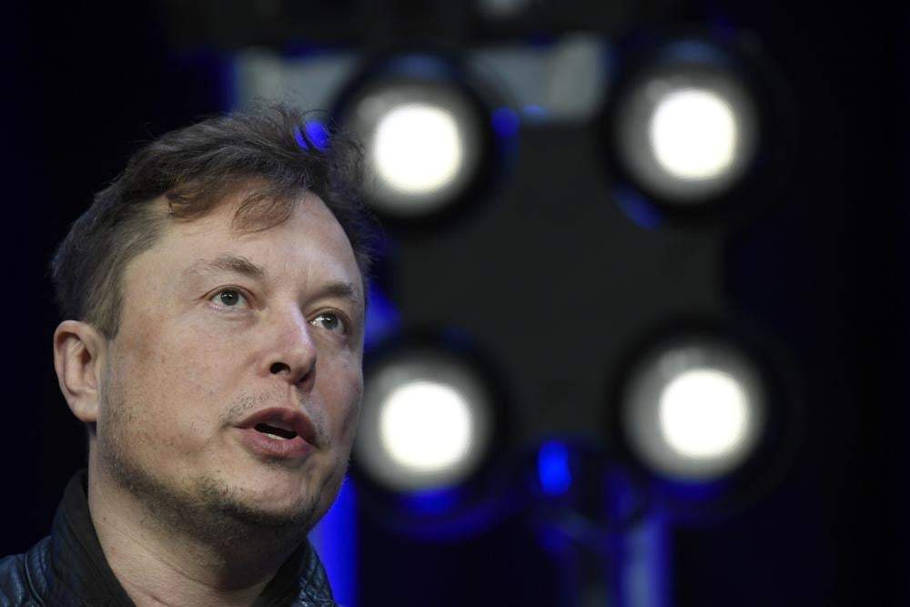 Elon Musk habla en la Conferencia y Exhibición SATELLITE el 9 de marzo de 2020, en Washington