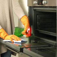 Los tips secretos para limpiar tu horno eléctrico y mantenerlo reluciente como el primer día