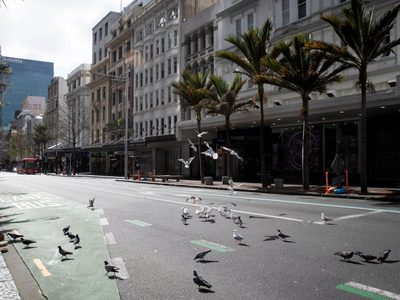 La mayor ciudad de Nueva Zelanda continuará en cuarentena por "casos misteriosos" de coronavirus