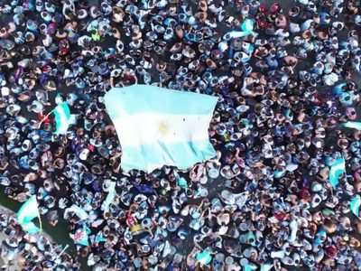 Una mujer trasladada al hospital y 18 personas demoradas, en los festejos por Argentina Campeón