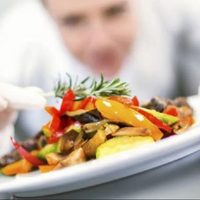 Lanzaron la convocatoria a cocineros y chefs para el concurso Neuquén es Rico