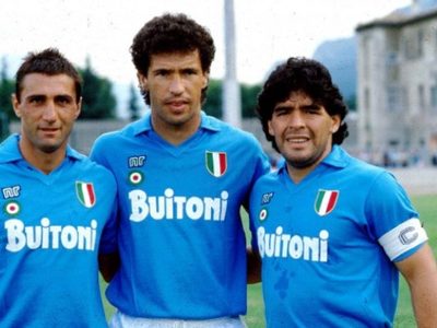 Del Papu Gómez a Dybala:¿Quién ganó la subasta por la camiseta de Maradona?
