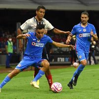 En un partido poco emocionante, Cruz Azul empata 0-0 ante Rayados en el Azteca