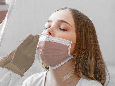 Se encienden las alarmas: hay estudiantes aislados por coronavirus en Bariloche