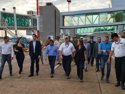 Lucha contra el coronavirus: Frederic y De Pedro analizaron la situación en la frontera con Paraguay