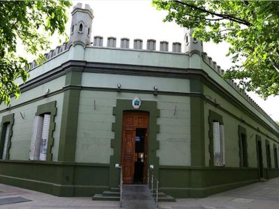 El Gobierno le puso fecha a las paritarias con los gremios estatales y docentes para 2025