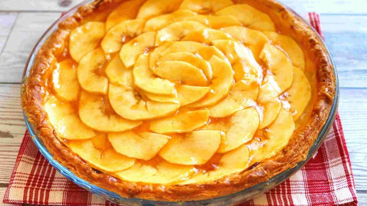Tarta de manzanas. Fuente: (Instagram)