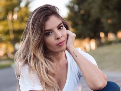 La emotiva imagen de la hija de Dalma Maradona participando en el ruizado contra los femicidios