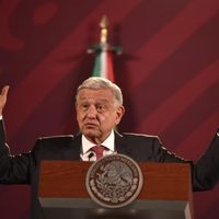 “Tira la piedra y esconde la mano” Xóchitl Gálvez dice a AMLO porqué lo denunció
