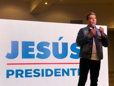 Jesús Escobar, candidato neuquino a la presidencia, pidió la renuncia de Massa