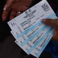 La Justicia congeló las cuentas de una reconocida influencer por vender entradas falsas para Argentina-Brasil