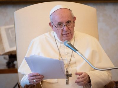 El papa Francisco le envía un fuerte mensaje a los que se niegan a compartir las patentes