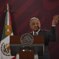 Cumplí con todas las condiciones de Ebrard: AMLO