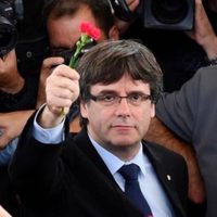 Puigdemont pide amnistía para negociar investidura para el nuevo gobierno español