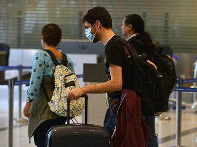El coronavirus deja sin transporte de larga distancia ni vuelos de cabotaje a los argentinos