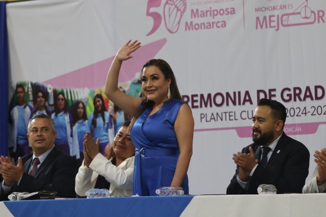 Rosa ELia