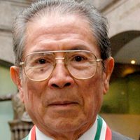 Rinden homenaje póstumo a Jesús Kumate, exsecretario de Salud