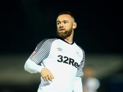 La insólita comparación de Wayne Rooney entre Thiago Alcántara y Lionel Messi