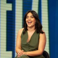 Ángela Leiva elige los pantalones de moda que seguro tenés en el armario: mirá cómo los usa