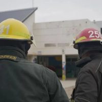 Educación evalúa las causas del incendio en la Escuela 359 durante el acto de egreso de 7° grado