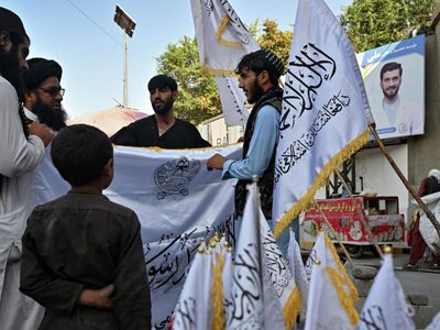 Los talibanes ganaron y las mujeres perdieron: cómo está Afganistán a un año de la toma de Kabul
