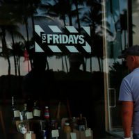 TGI Fridays solicita protección por bancarrota tras cerrar muchas sucursales