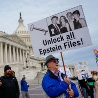 Congreso actúa con rapidez para divulgar los archivos de Epstein y enviar iniciativa a Trump