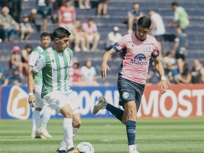 Independiente Rivadavia perdió con Banfield y casi que está afuera