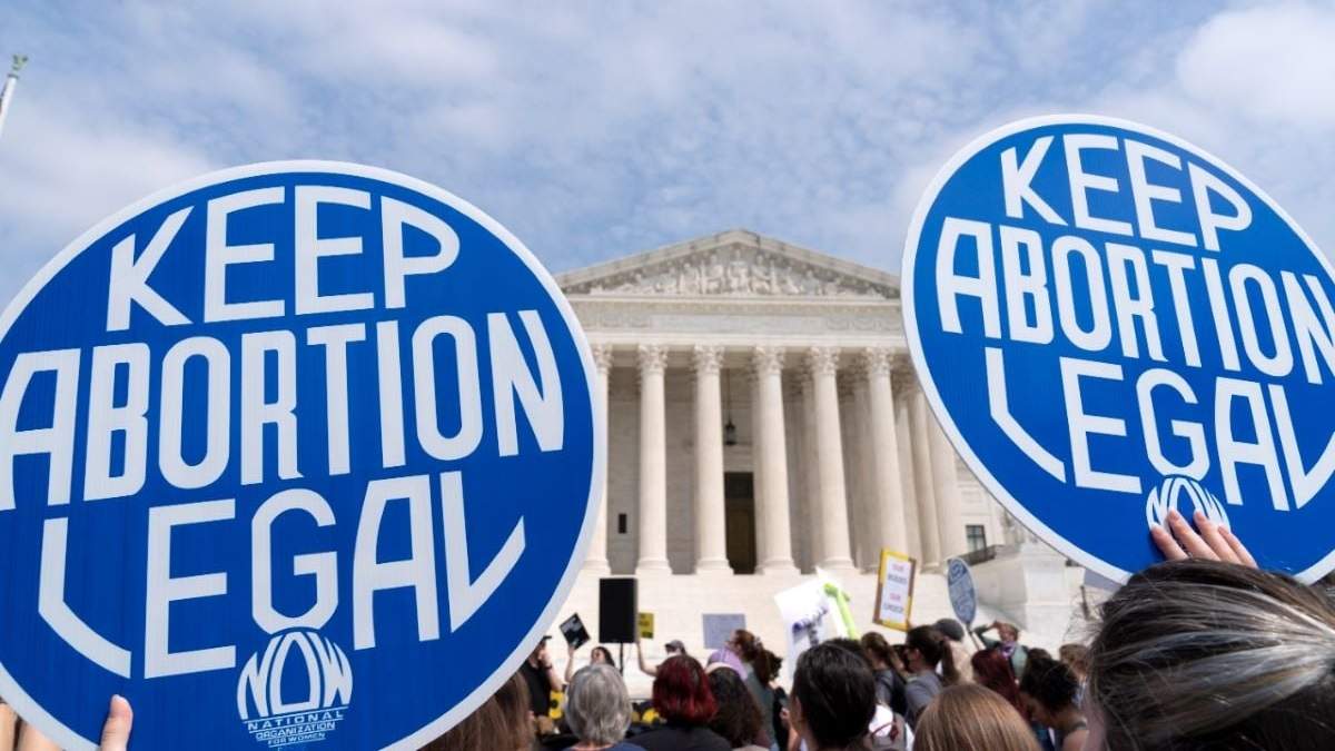 Organizaciones exigieron frente a la Suprema Corte de EU que se mantenga el aborto legal