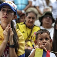 Desazón, incertidumbre y crispación política en Colombia tras atentado contra Uribe