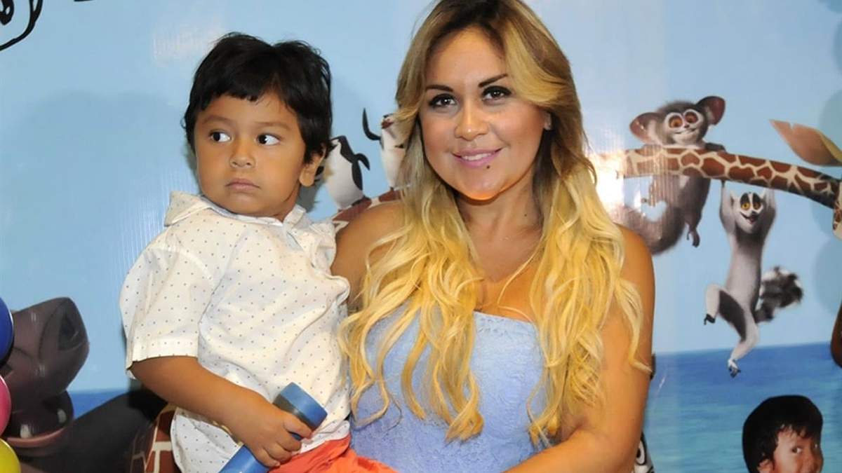 Verónica Ojeda - Dieguito Maradona. Fuente: (Instagram)