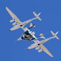 Investigadores italianos llegan al borde del espacio en avión de Virgin Galactic